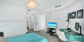 1881 79th St Cswy Gallery 13