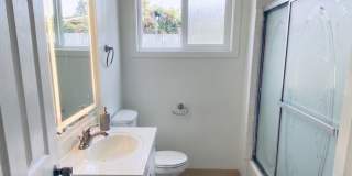 5700 Hazeltine Ave. Gallery 16