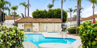 Charming Studio Condo with Garage in Desirable Las Palmas Community Gallery 14