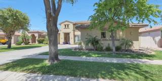 1740 W BARTLETT Way Gallery 2