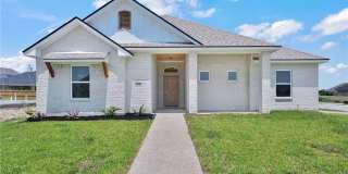 2900 Bombay Court Gallery 1