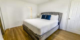 235 Cardinal Medeiros Avenue - 1 Gallery 10