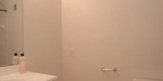 Fantastic 3br End-Unit Town Home in highly sought Silver Spring Neighborhood - Ready mid-June Gallery 18