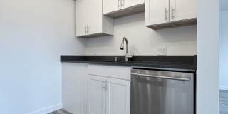 Vista 430 Apartments Gallery 13