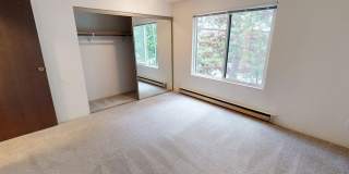 2 BLOCKS TO GREEN LAKE PARK! 2 BLOCKS TO GREEN LAKE PARK! Gallery 23