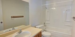 $1,850 - 3 Bed / 2 Bath Bright and Spacious Duplex in Spokane Valley Gallery 14