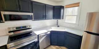 Charming 2BR House in Raleigh Gallery 5