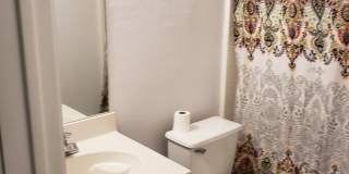 1121 Dixon Circle Gallery 22