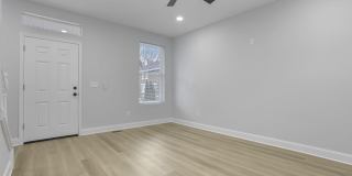 961 Heyl Avenue Gallery 18