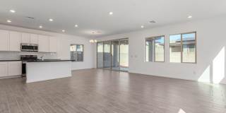 1935 N Marketside Ave Gallery 4