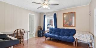 14 Redmond Avenue Gallery 11