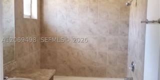 7427 NW 181st Ter 7427 NW 181st Ter Gallery 17