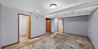 Charming 3BR Townhome in Lincoln Gallery 18