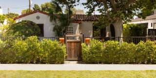 Beautiful 3 Bedroom Home in Prime North Hollywood Location Beautiful 3 Bedroom Home in Prime North Hollywood Location Gallery 1