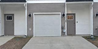 3/2.5 townhouse near NAS - new and convenient! Gallery 1