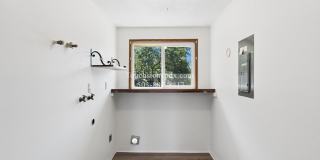 Gladstone 3BD/2BA Home with Large Yard, Shop, & 2 Car Garage Gallery 35
