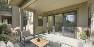 Larkspur Courts Gallery 13