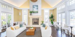 Knoll Crest Gallery 3