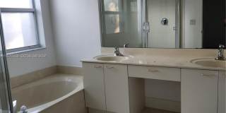 5085 SW 155th Ave Gallery 30