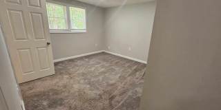 144 HILLCREST DR Gallery 9