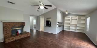 Updated Midway ISD 5 Bedroom Gallery 4