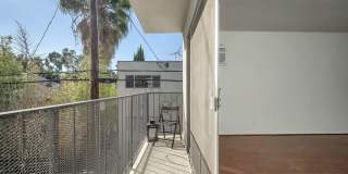 319 Gallery 9