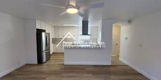 Great 4 Bd/2.5Ba Duplex with 1 Car Garage! Gallery 8