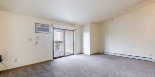 Oakland Pointe Gallery 24