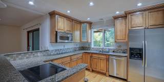 3 BD Hillsboro Home with Large Primary Suite & Outdoor Living Gallery 9
