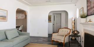 1916 W 94th St Gallery 6