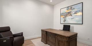 8905 E Mountain Spring Road Gallery 21