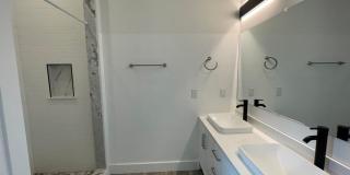 1321 Cedar Avenue South Gallery 10