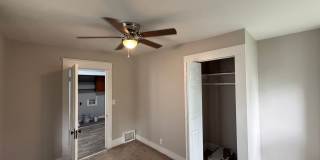 938 W Edwards Springfield, IL Gallery 13