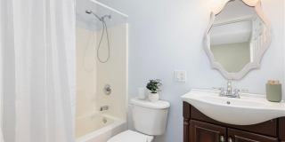 Coddington Point Gallery 20