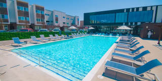College Town Fayetteville - Student Housing Gallery 1