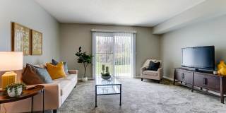 Emerald Square Villas Gallery 17