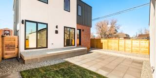 LUX 3BD, 4BA Sunnyside Home with Office and 2-Car Garage Gallery 24