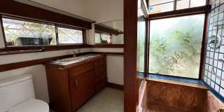 Private Venice Bungalow Near Abbot Kinney | 1BR + Office, 2 Baths, Garden Patio Gallery 28