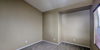 12417 W Encanto Boulevard Gallery 38