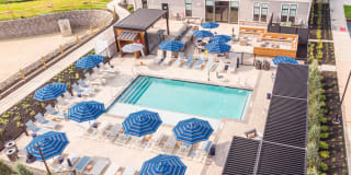 The Hillmont Gallery 19