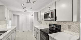2010 SW Burlington Street Gallery 7