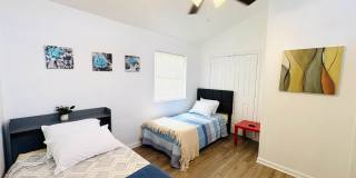 1252 High Road Gallery 15