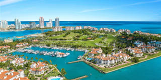5242 Fisher Island Dr Gallery 60