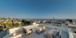 2820 Bayview Gallery 34
