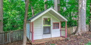 Charming 3 Bedroom Home Gallery 31