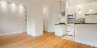 28 West 90th Street Gallery 4