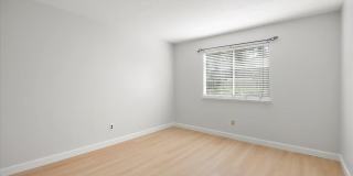 1446 Chateau Cmn unit: 104 Gallery 11