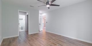 8118 BAYMEADOWS Circle Gallery 21