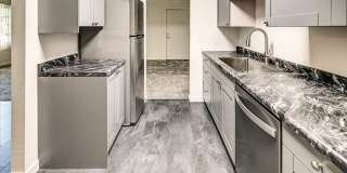 1806 Lake Point Dr Gallery 10