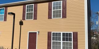 3 Bedroom 2.5 Bath Townhouse Gallery 1